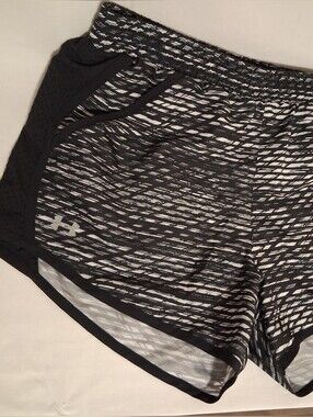 Women's Under Armour Black & White Striped Performance Athletic Shorts, Sz Med